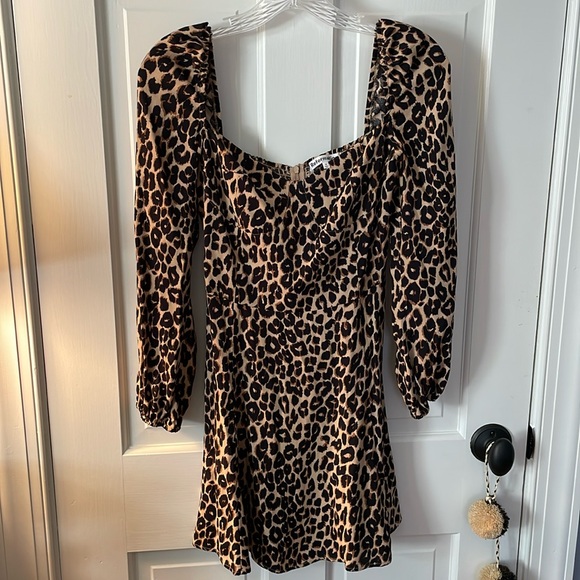 Sexy, beautiful reformation, leopard print corset dress super flattering 4  💕💋💅 - Picture 1 of 5